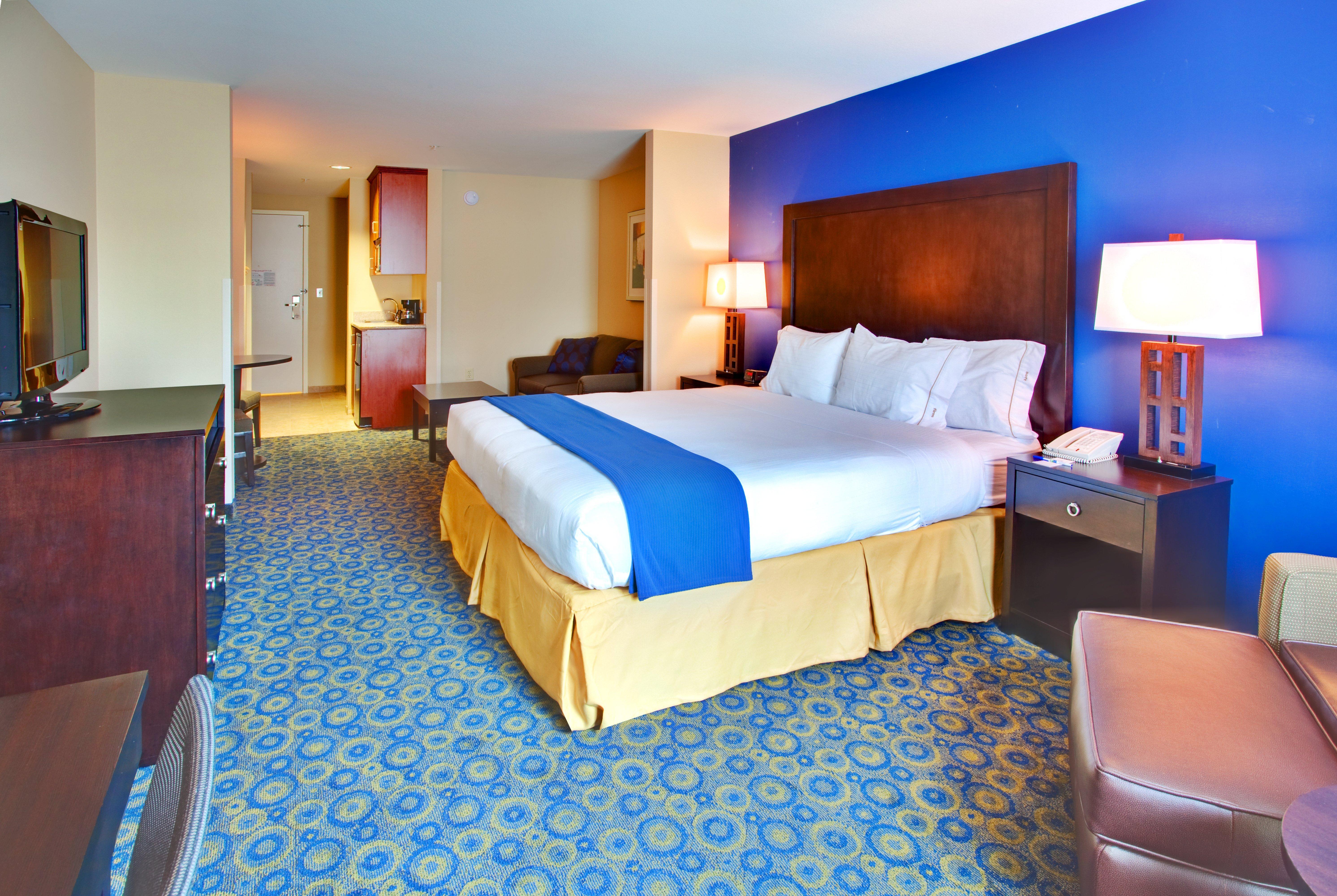 Holiday Inn Express Hotel & Suites Lake Elsinore By Ihg Экстерьер фото