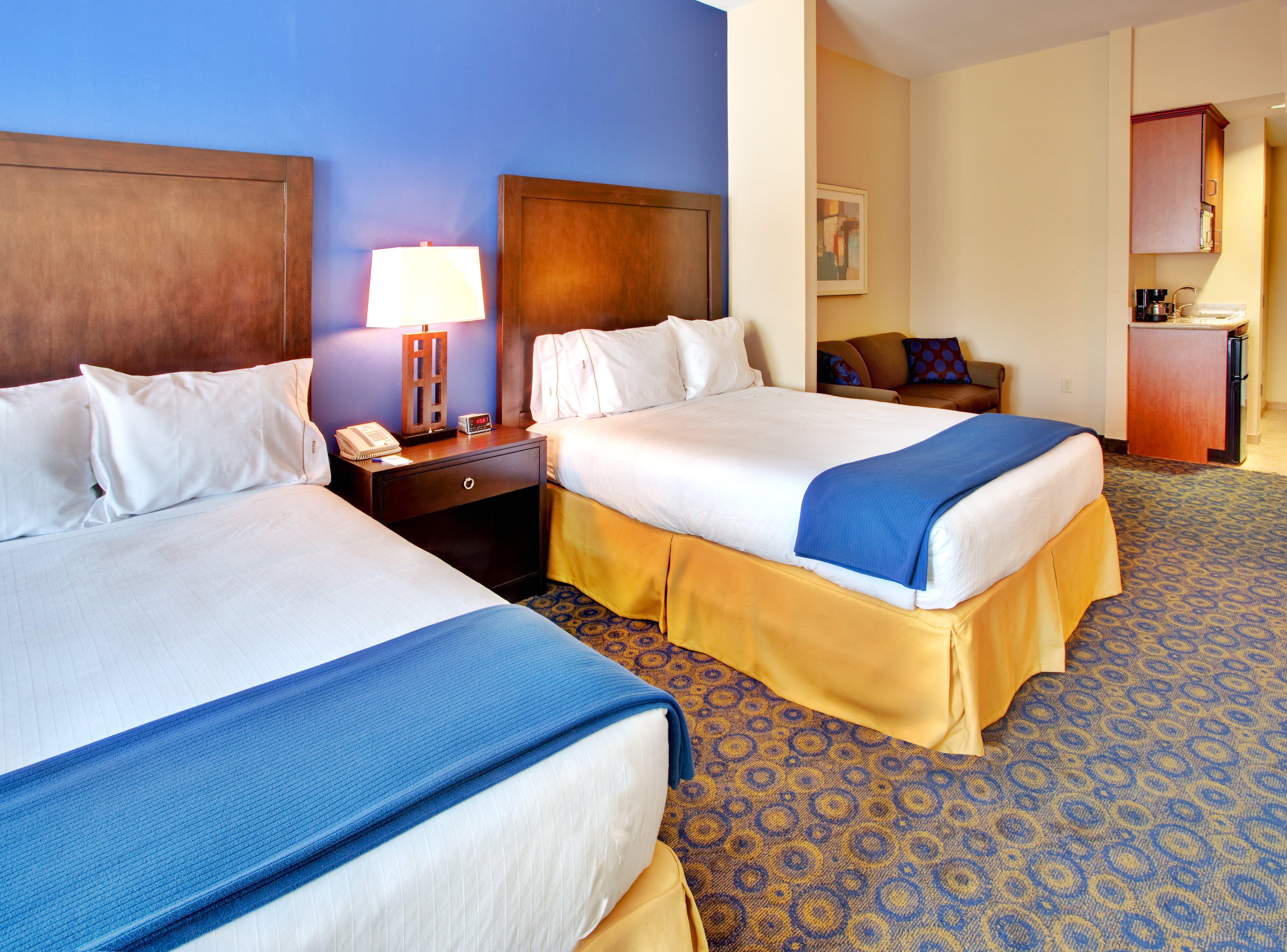 Holiday Inn Express Hotel & Suites Lake Elsinore By Ihg Экстерьер фото